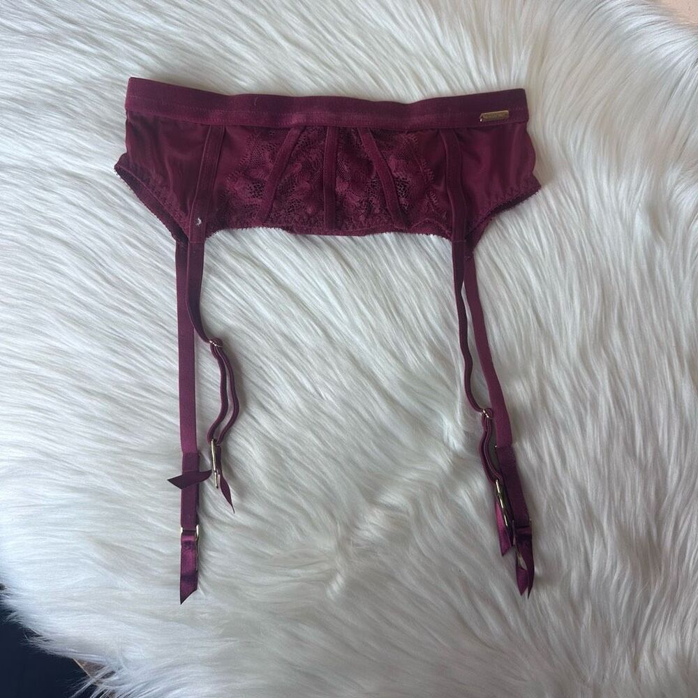 Adore Me Lace Garter Belt Size XS